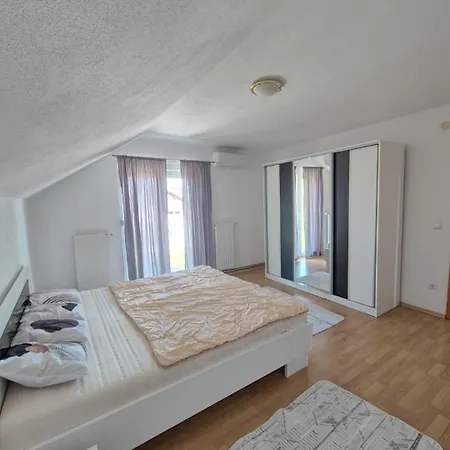 Wildlight Holiday home